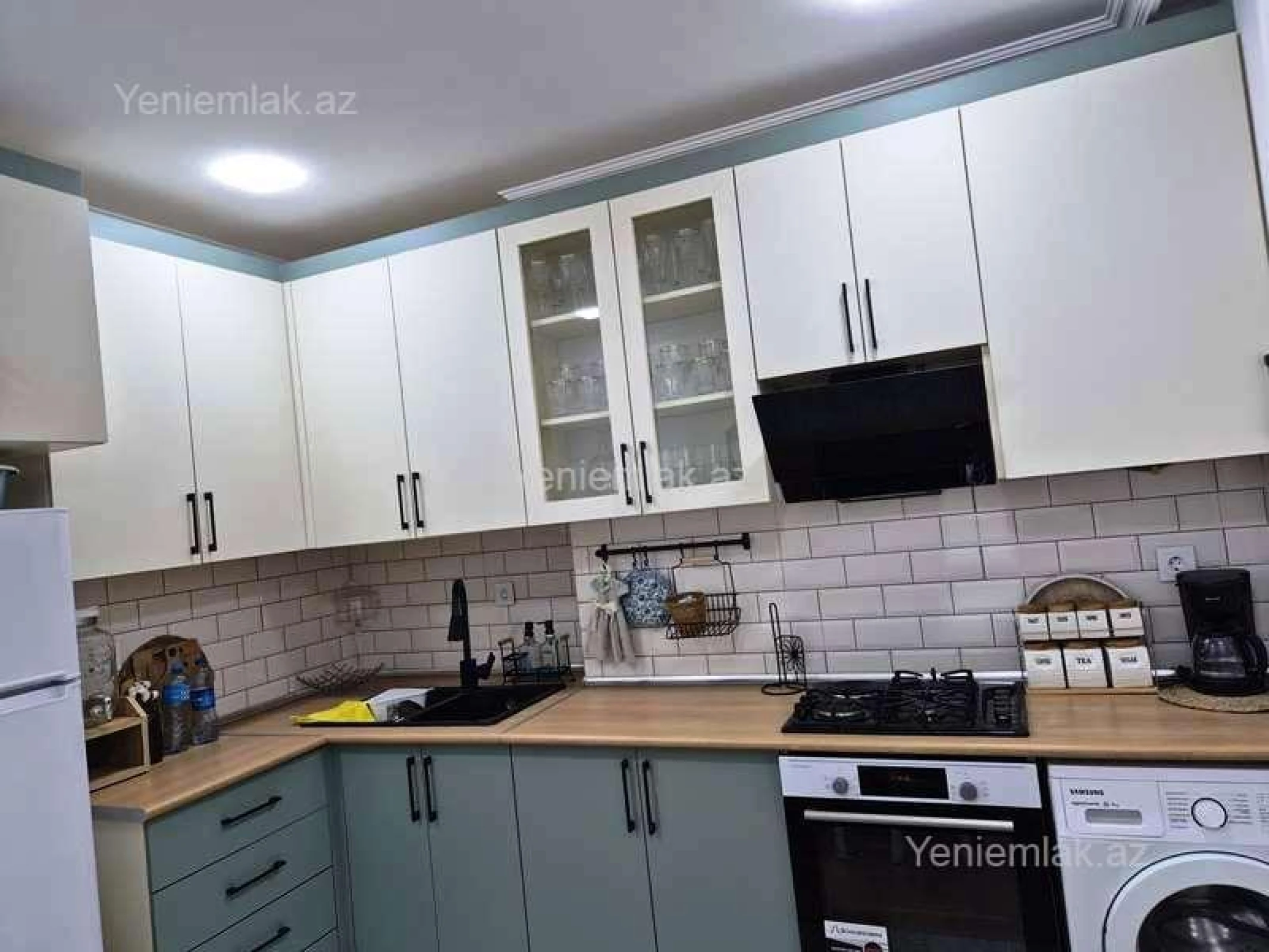 Satılır 2 otaqlı köhnə tikili 60 m²