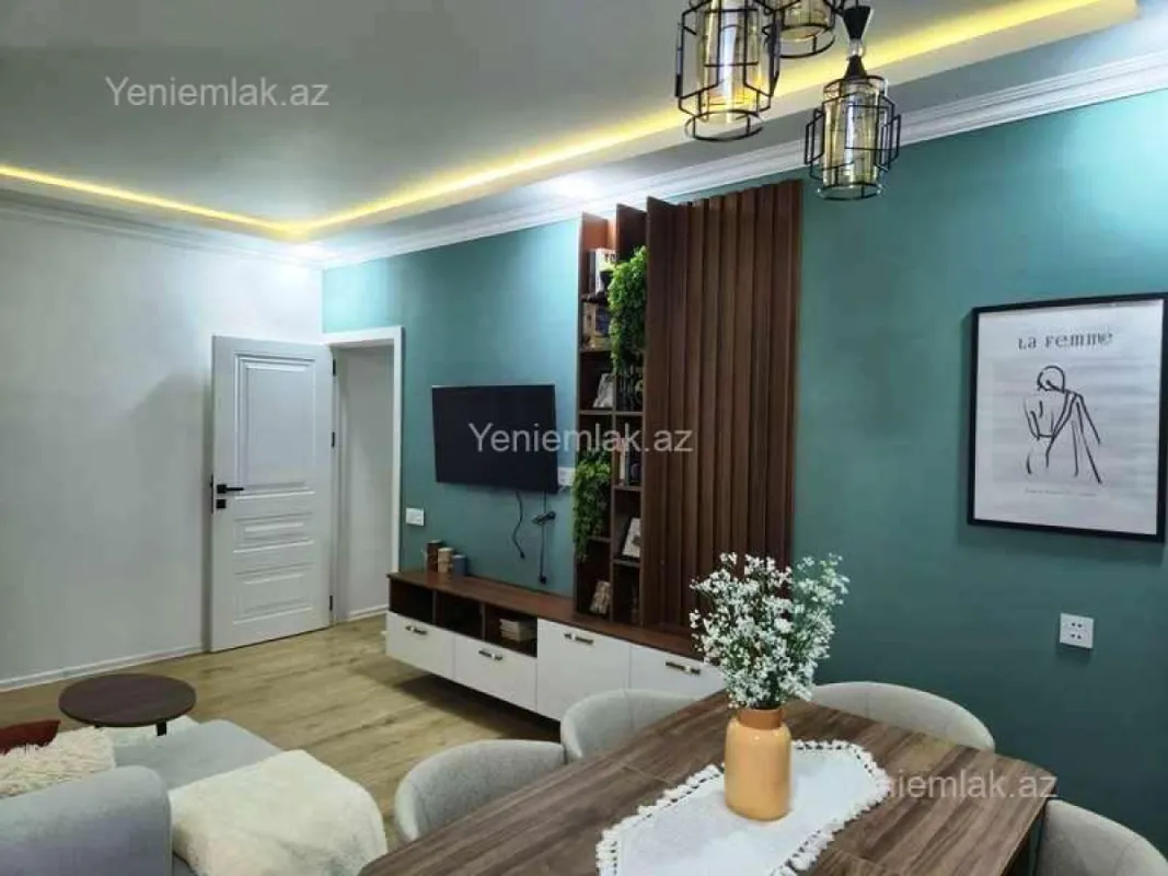 Satılır 2 otaqlı köhnə tikili 60 m²