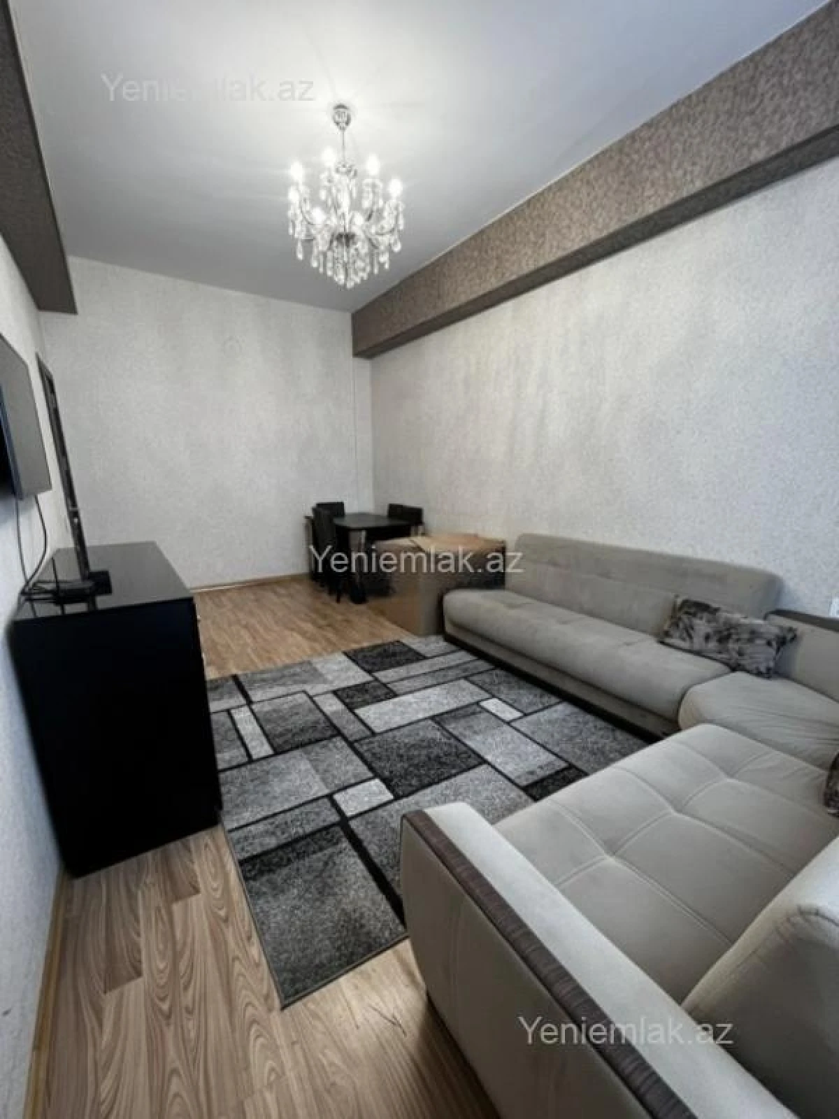 Satılır 3 otaqlı yeni tikili 100 m²