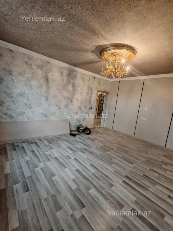 Satılır 4 otaqlı həyət evi 90 m²