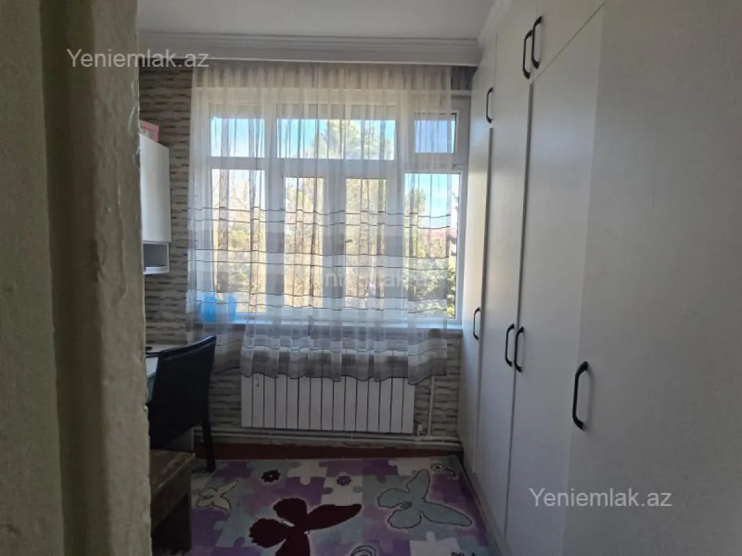 Satılır 2 otaqlı köhnə tikili 48 m²