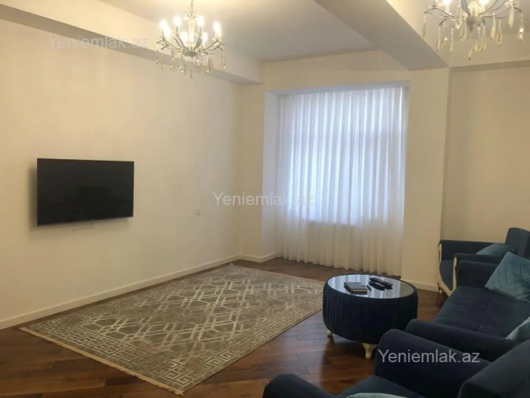 Satılır 4 otaqlı yeni tikili 170 m²