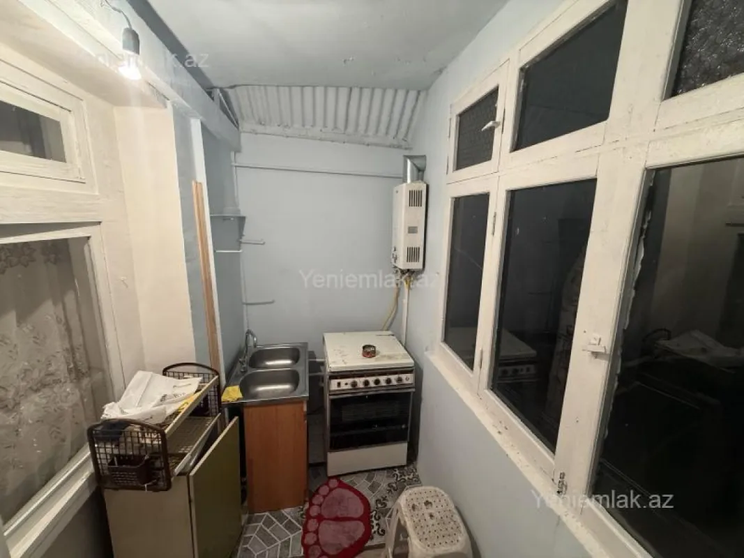 Satılır 2 otaqlı köhnə tikili 36 m²