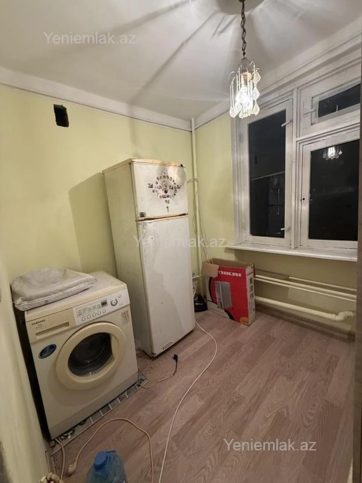 Satılır 2 otaqlı köhnə tikili 36 m²