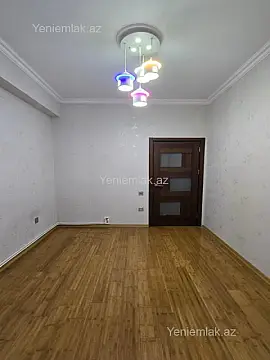 Satılır 3 otaqlı yeni tikili 100 m²