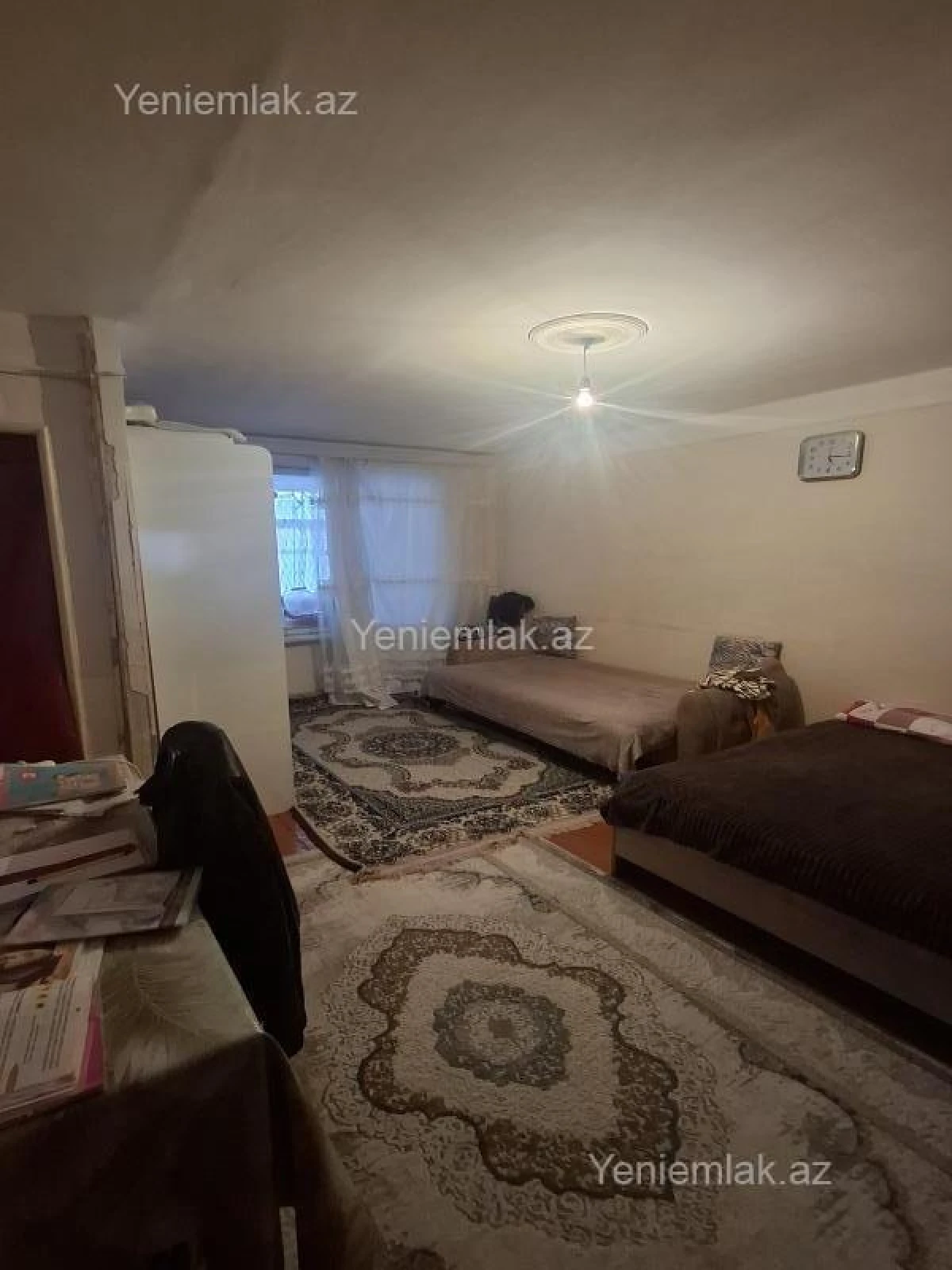 Satılır 1 otaqlı köhnə tikili 42 m²