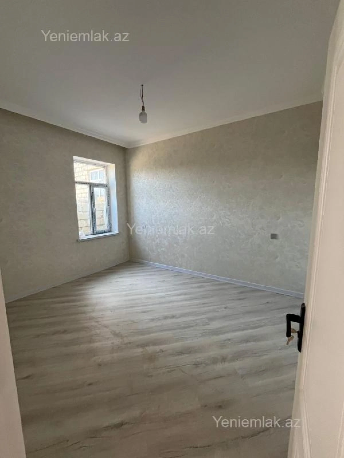 Satılır 3 otaqlı həyət evi 80 m²