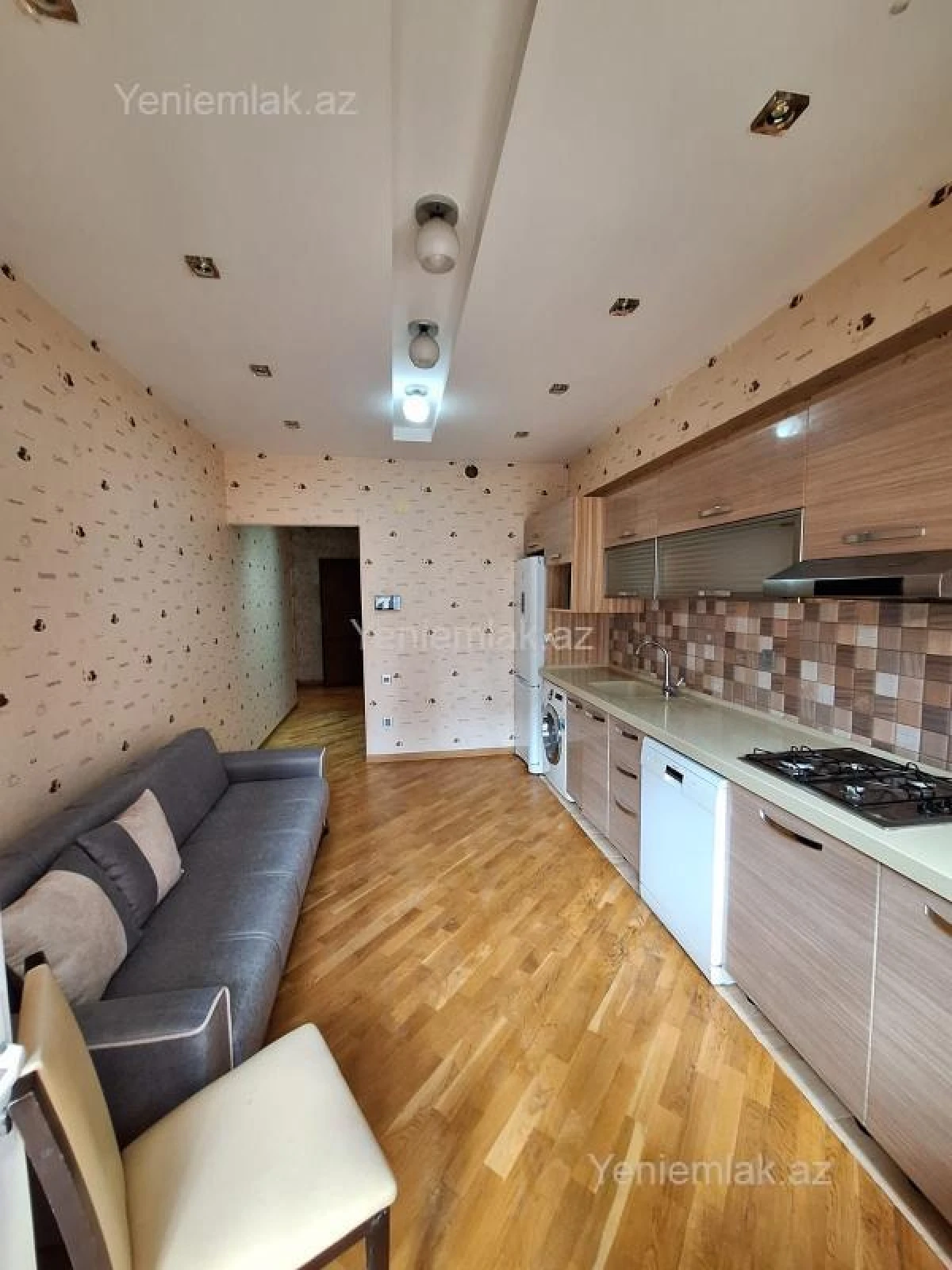 Satılır 2 otaqlı yeni tikili 65 m²