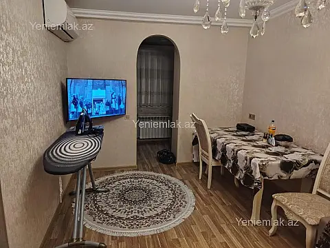 Satılır 2 otaqlı köhnə tikili 50 m²