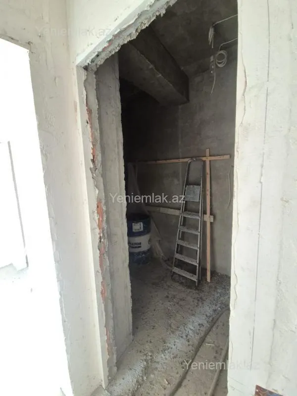 Satılır 4 otaqlı yeni tikili 107 m²