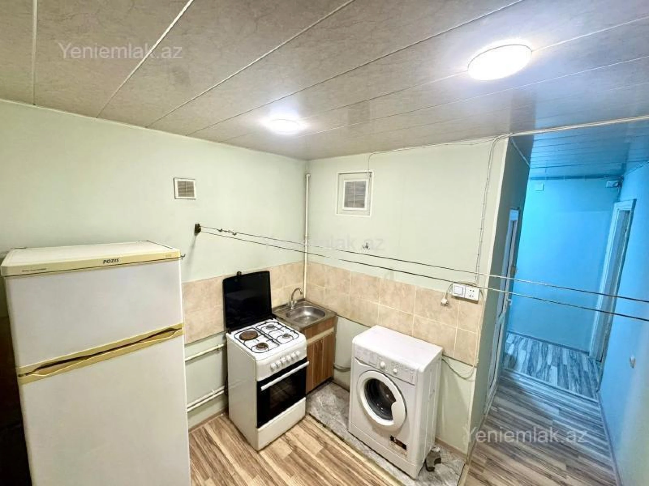 Satılır 2 otaqlı köhnə tikili 65 m²