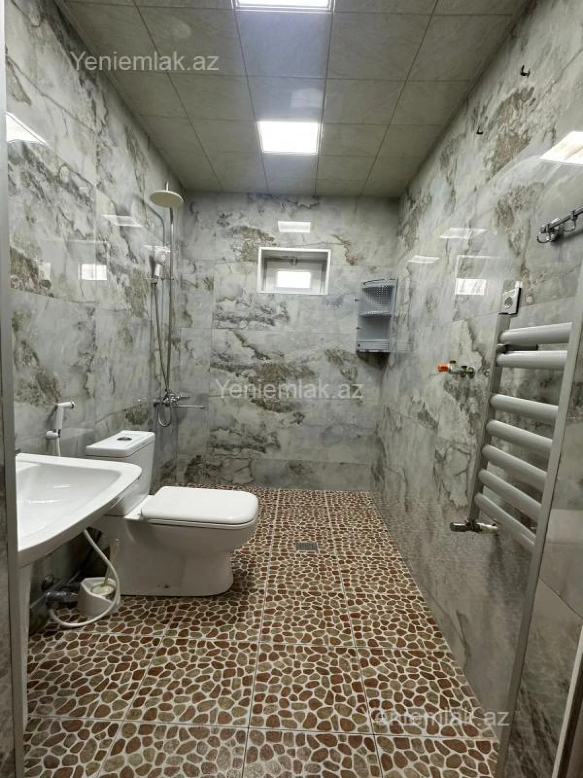 Satılır 3 otaqlı həyət evi 102 m²