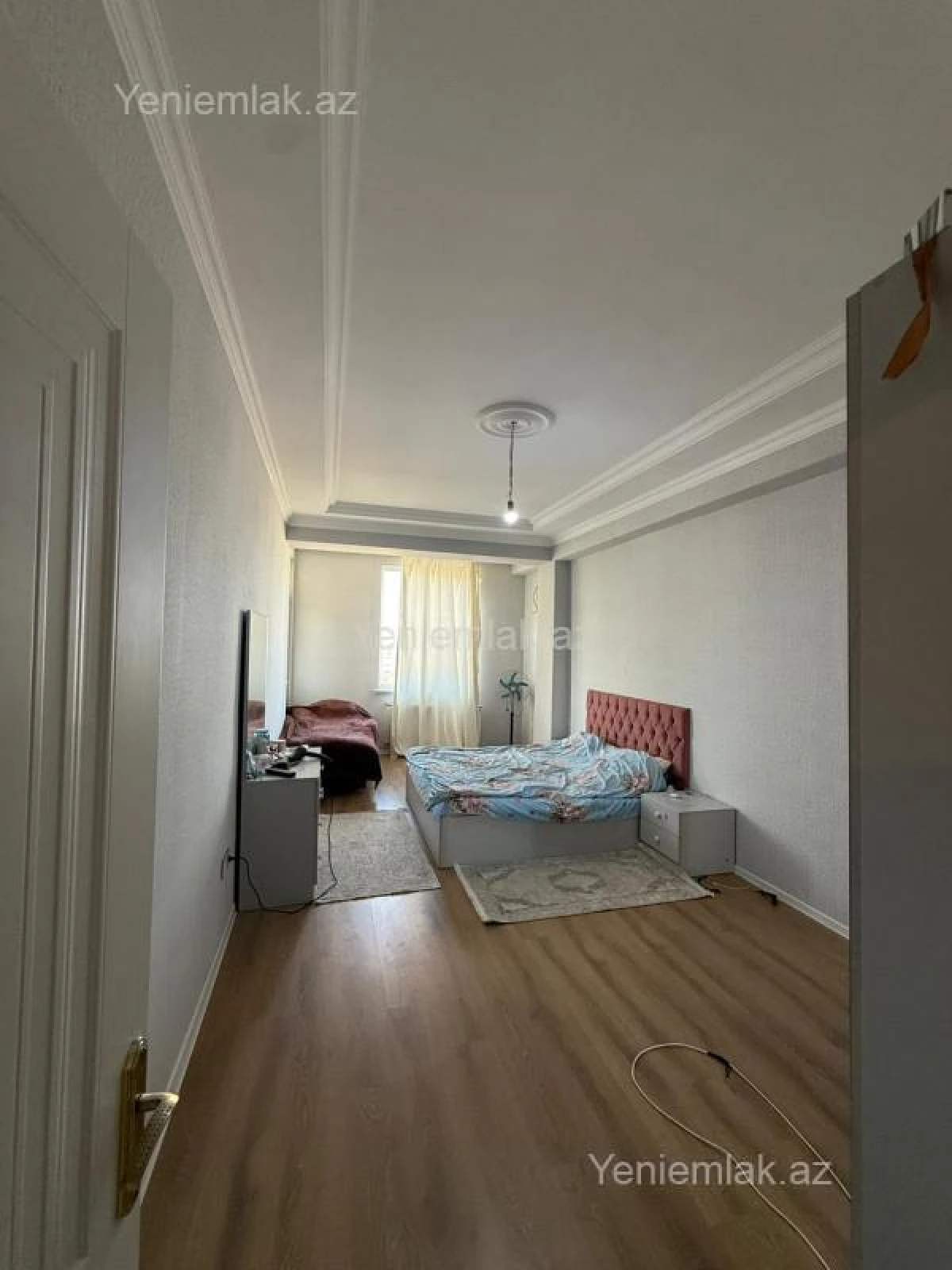 Satılır 2 otaqlı yeni tikili 72 m²