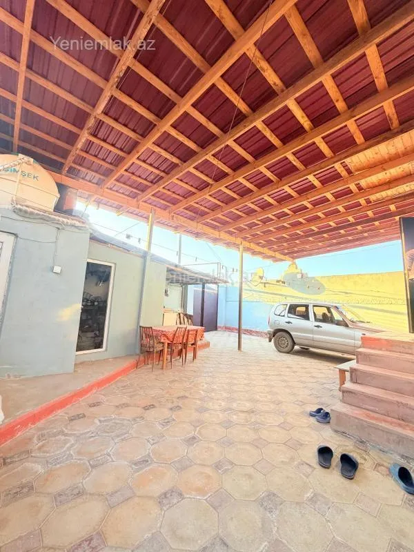 Satılır 3 otaqlı həyət evi 100 m²