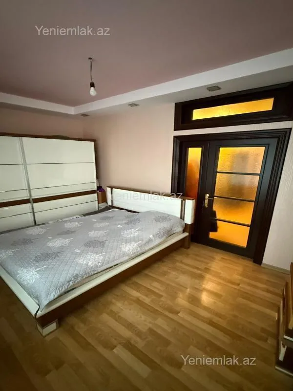 Satılır 3 otaqlı yeni tikili 84 m²