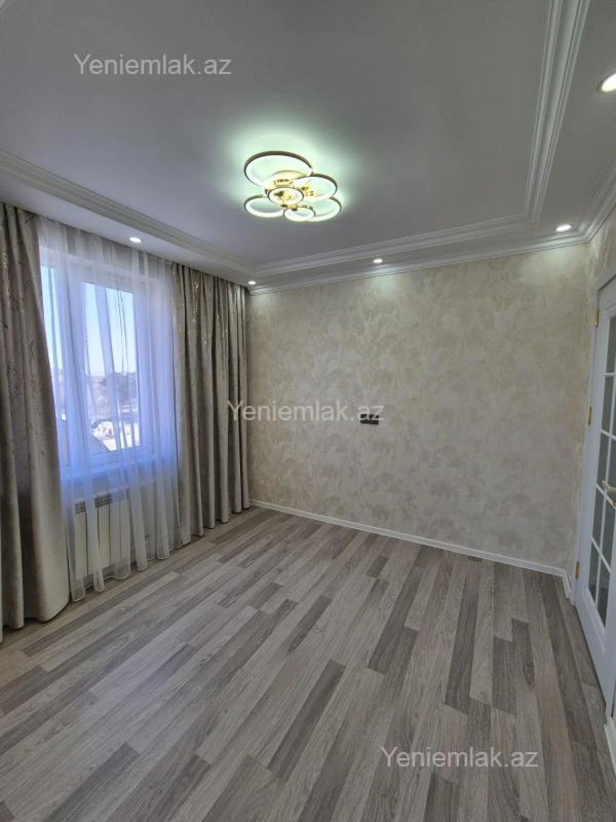 Satılır 2 otaqlı köhnə tikili 36 m²