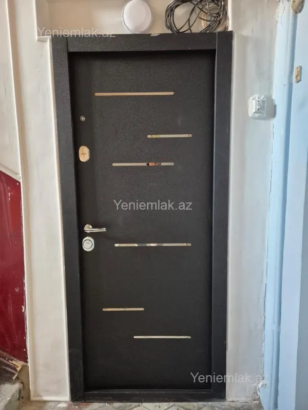 Satılır 2 otaqlı köhnə tikili 36 m²