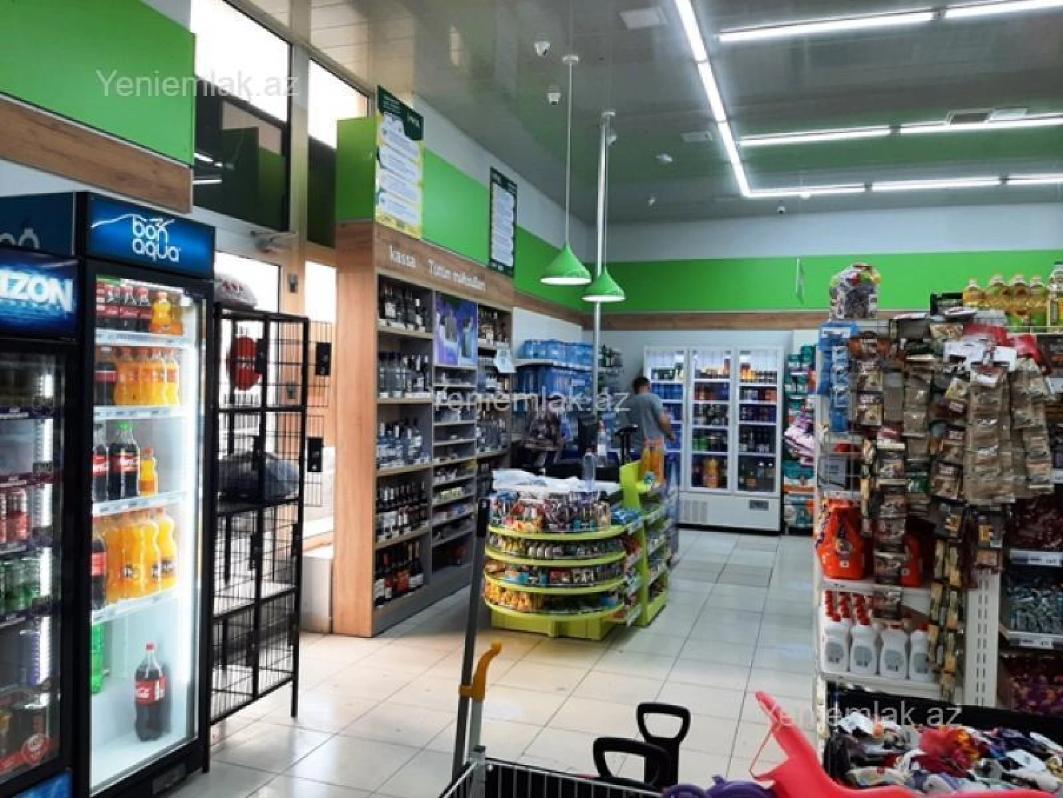 Satılır 1 otaqlı obyekt 200 m²