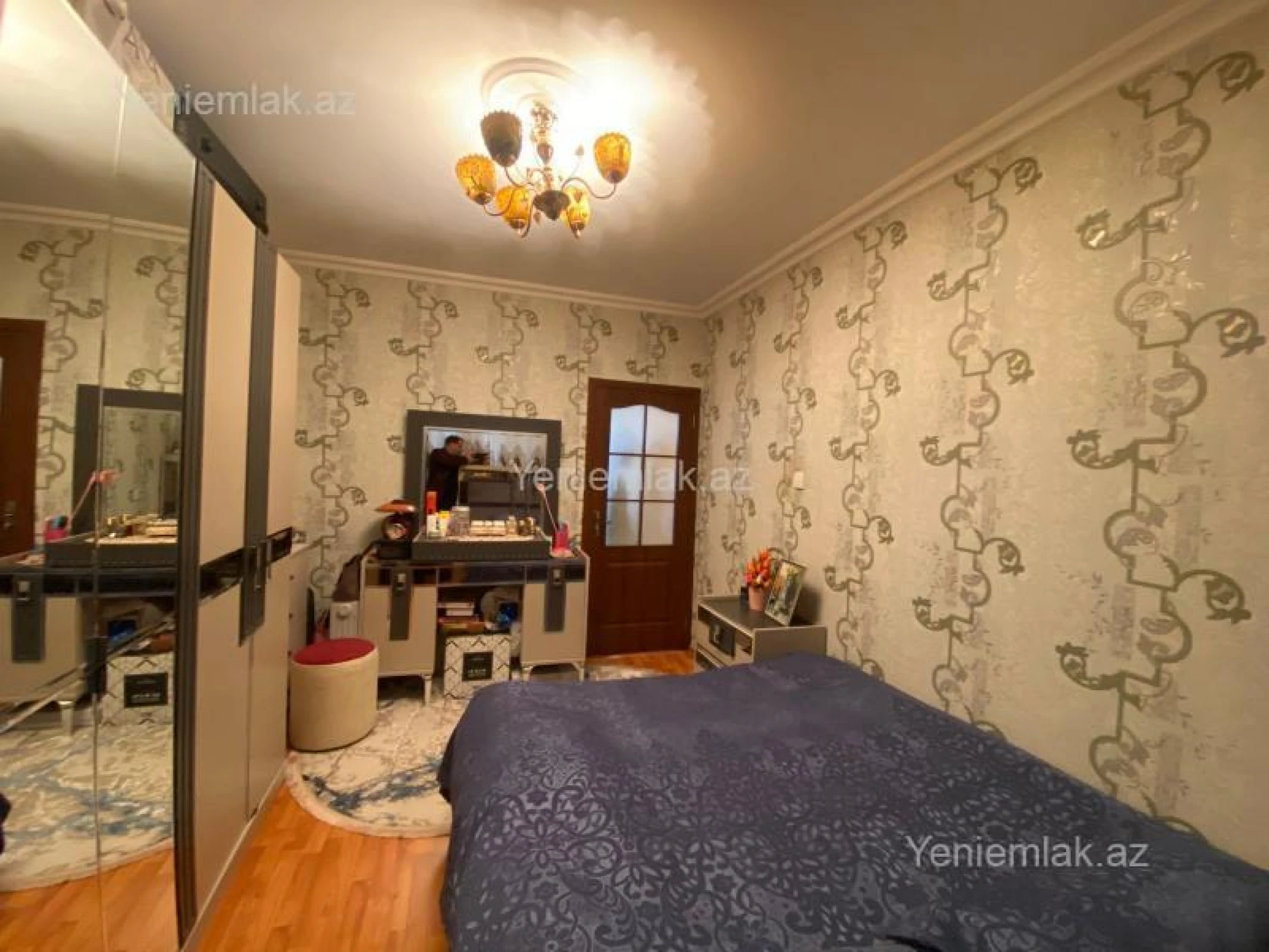 Satılır 3 otaqlı köhnə tikili 75 m²