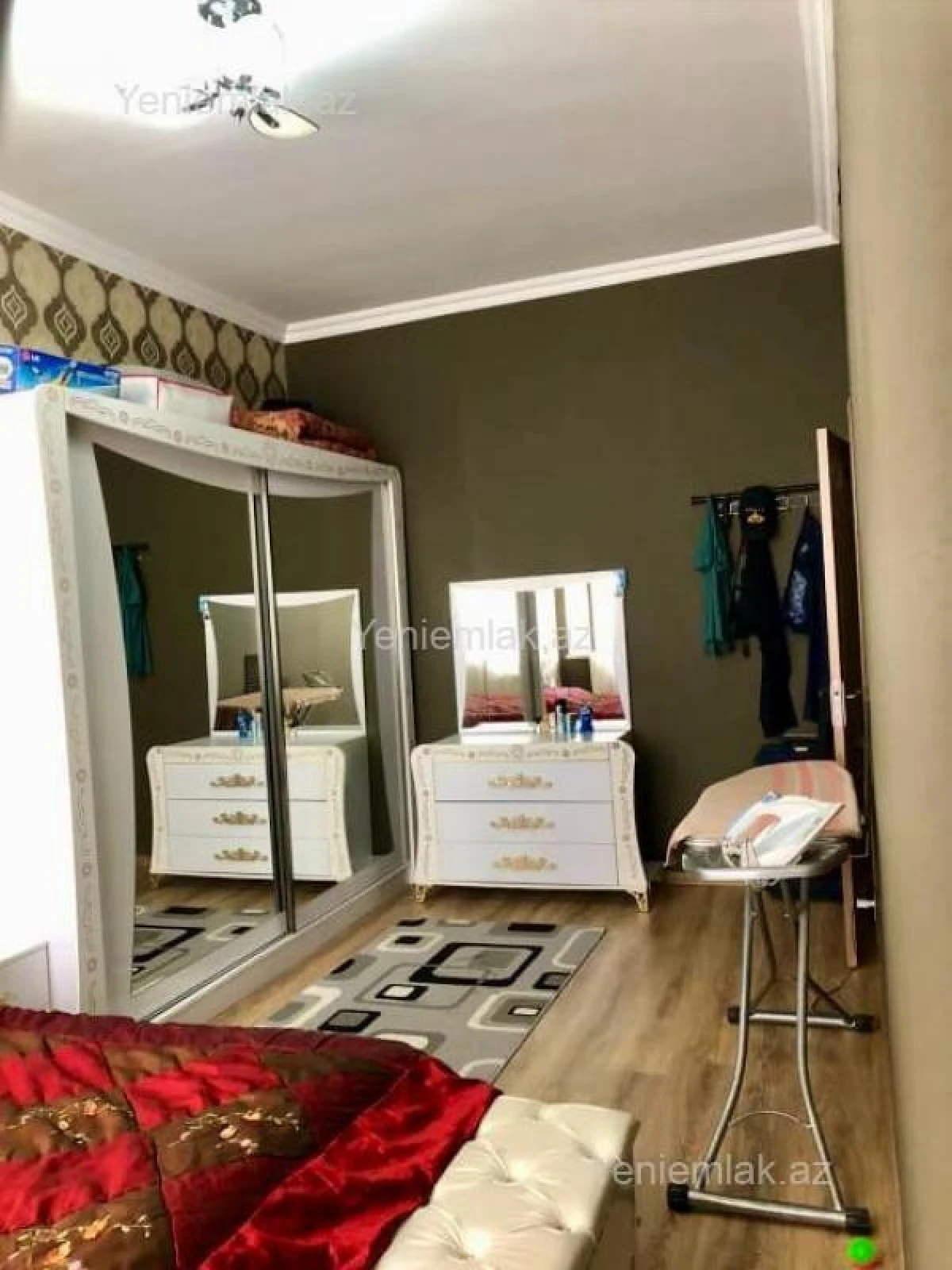 Satılır 3 otaqlı yeni tikili 93 m²
