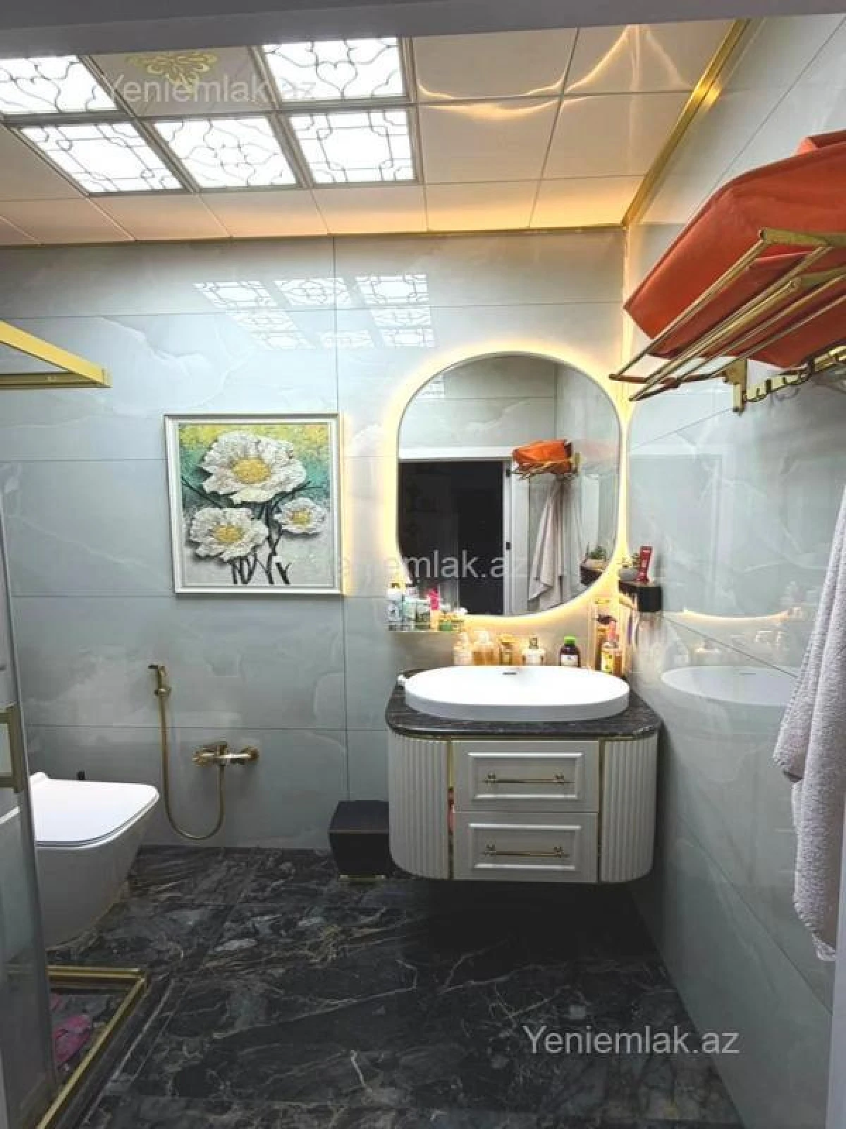 Satılır 2 otaqlı yeni tikili 68 m²