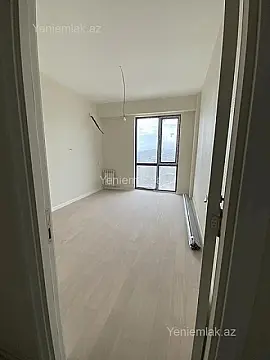 Satılır 3 otaqlı yeni tikili 71 m²