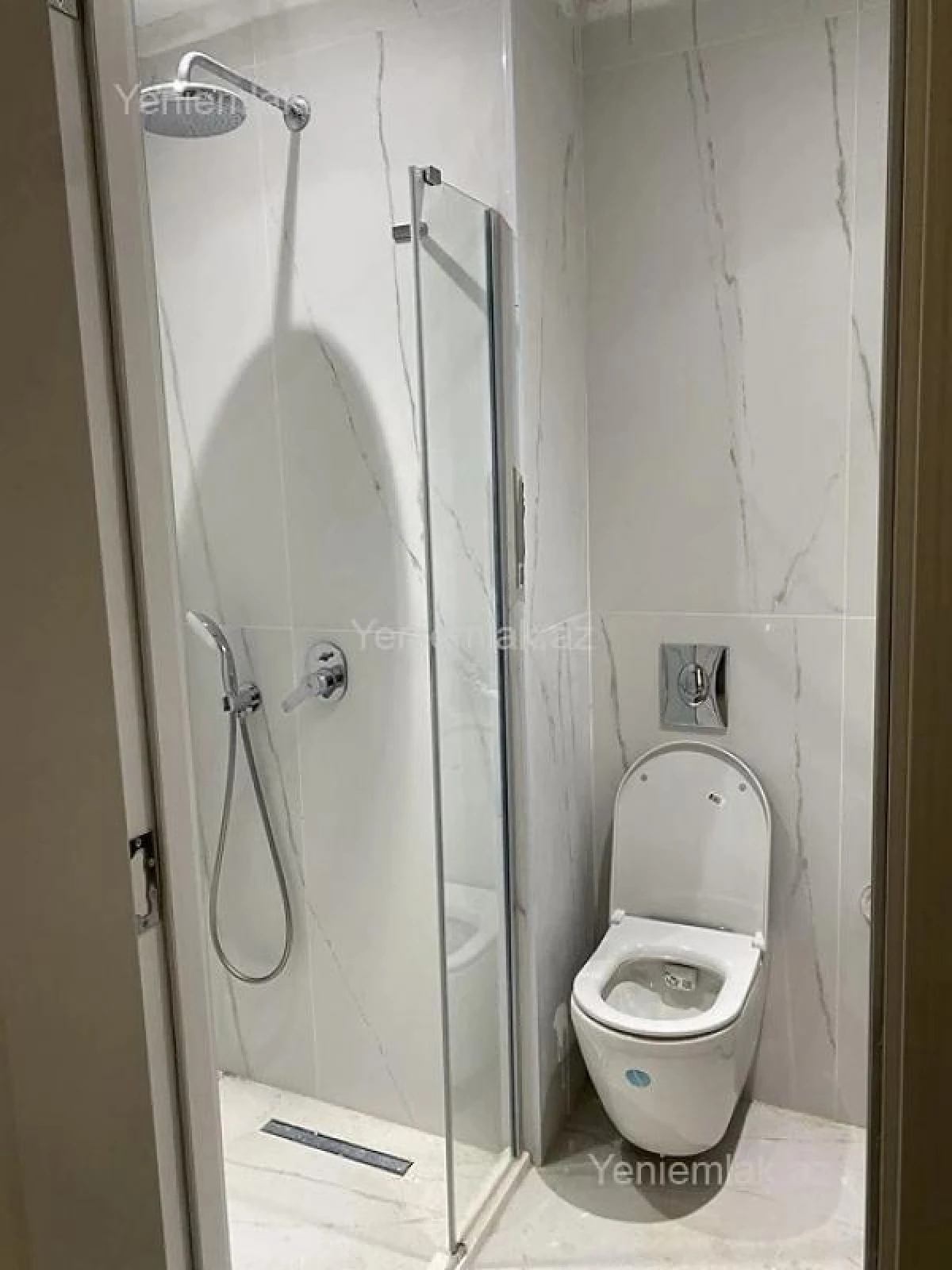 Satılır 3 otaqlı yeni tikili 71 m²