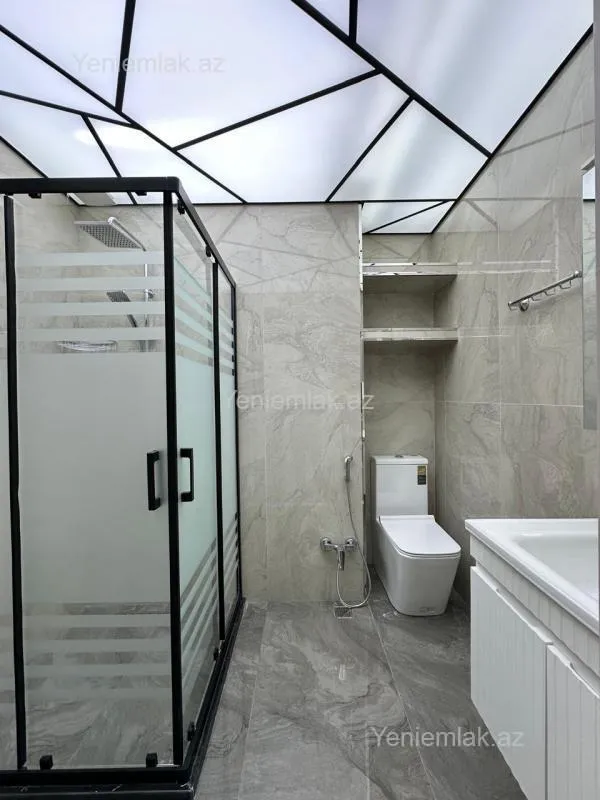 Satılır 2 otaqlı yeni tikili 80 m²