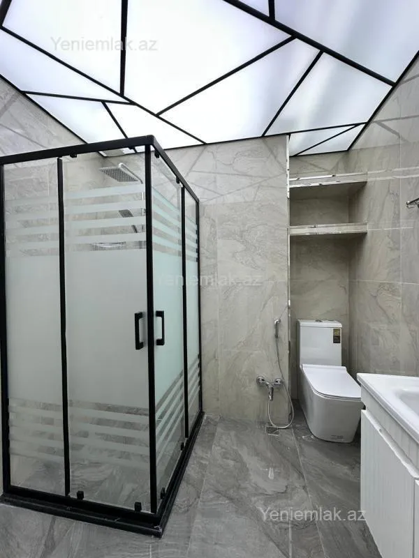 Satılır 2 otaqlı yeni tikili 80 m²