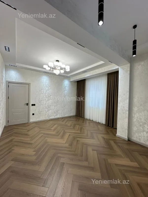 Satılır 2 otaqlı yeni tikili 80 m²