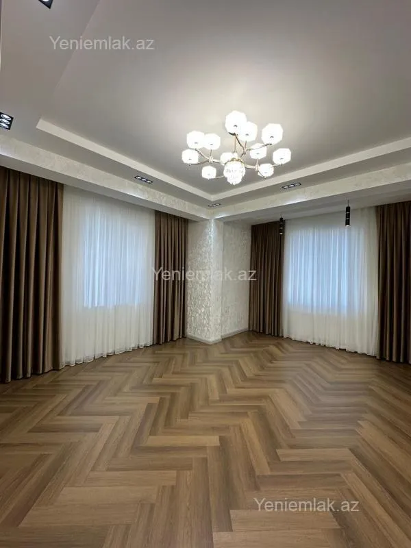 Satılır 2 otaqlı yeni tikili 80 m²