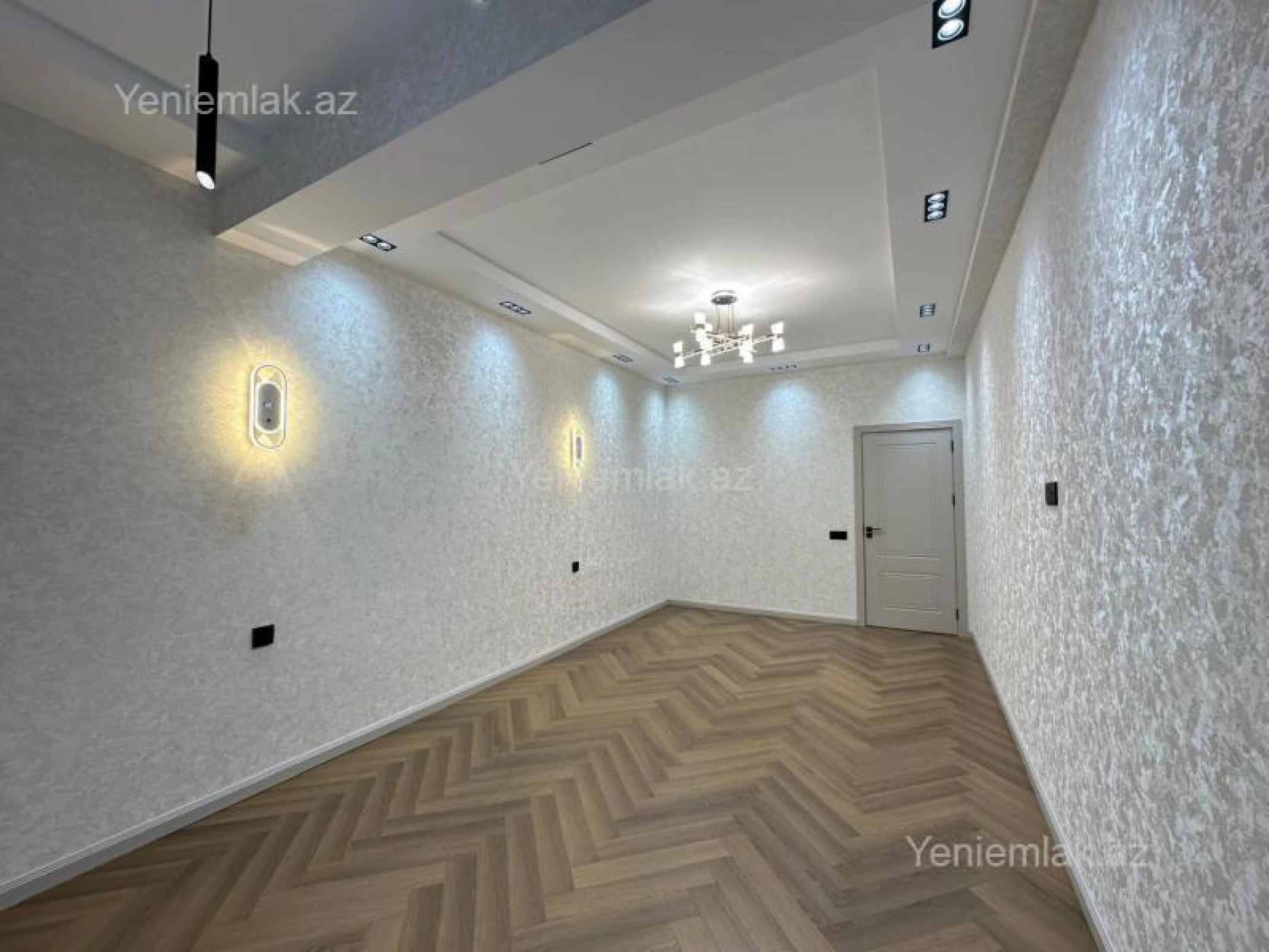 Satılır 2 otaqlı yeni tikili 80 m²