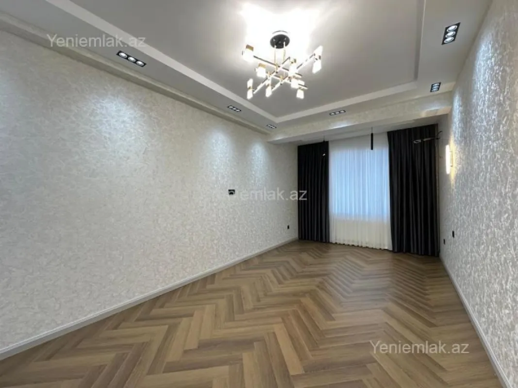 Satılır 2 otaqlı yeni tikili 80 m²