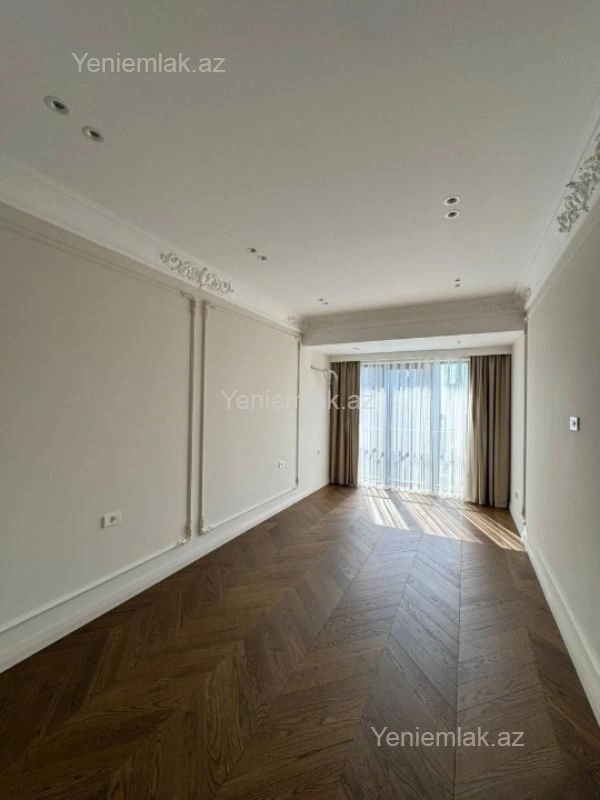 Satılır 3 otaqlı yeni tikili 127.5 m²