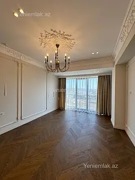 Satılır 3 otaqlı yeni tikili 127.5 m²