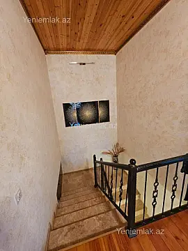 Satılır 4 otaqlı həyət evi 180 m²