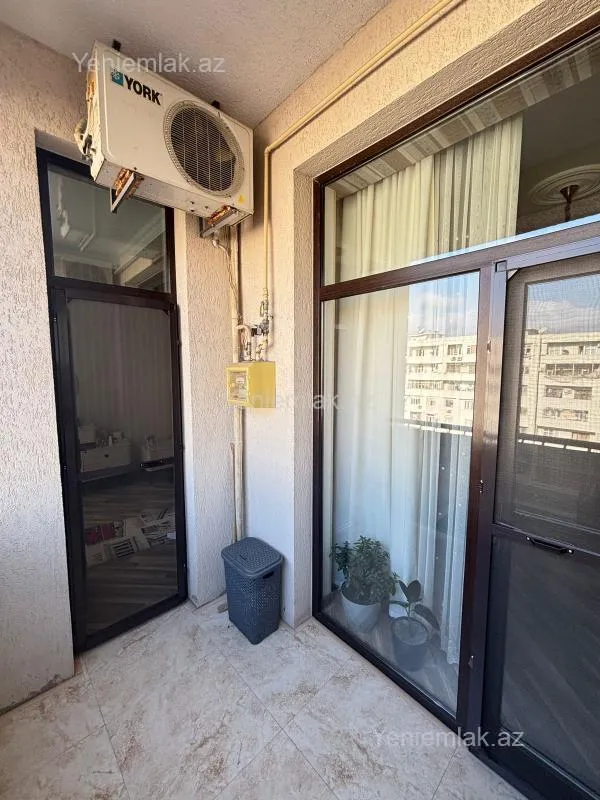 Satılır 3 otaqlı yeni tikili 90 m²