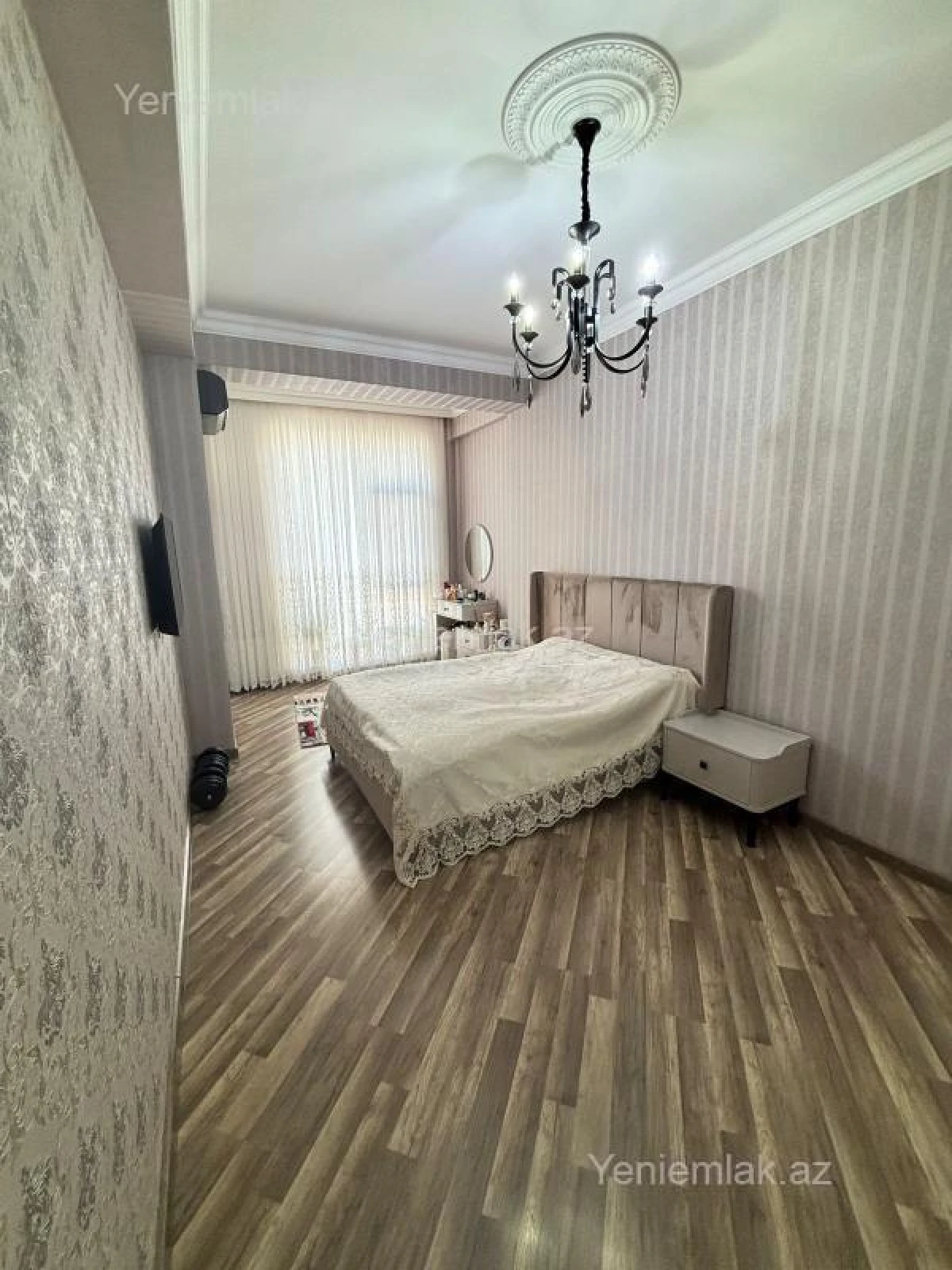 Satılır 3 otaqlı yeni tikili 90 m²