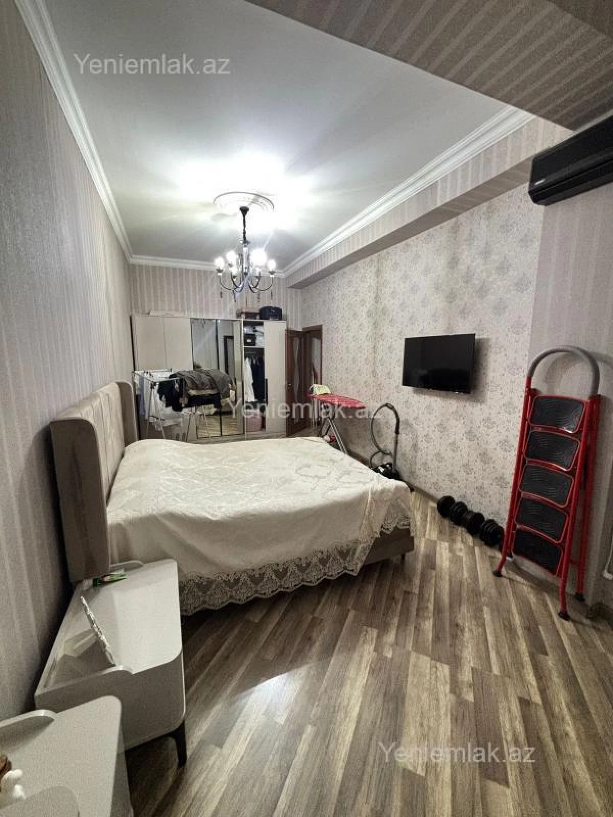 Satılır 3 otaqlı yeni tikili 90 m²