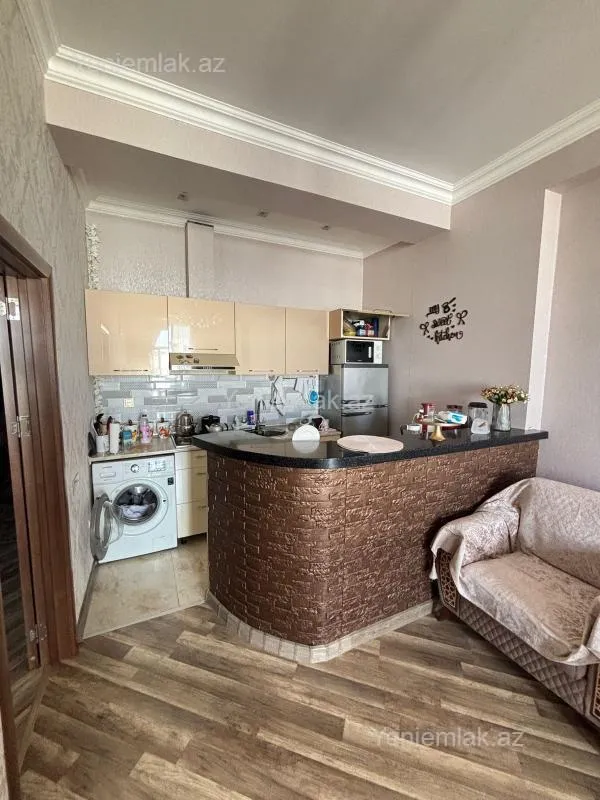 Satılır 3 otaqlı yeni tikili 90 m²