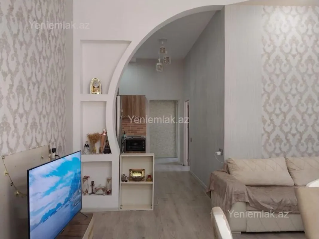 Satılır 3 otaqlı yeni tikili 73 m²