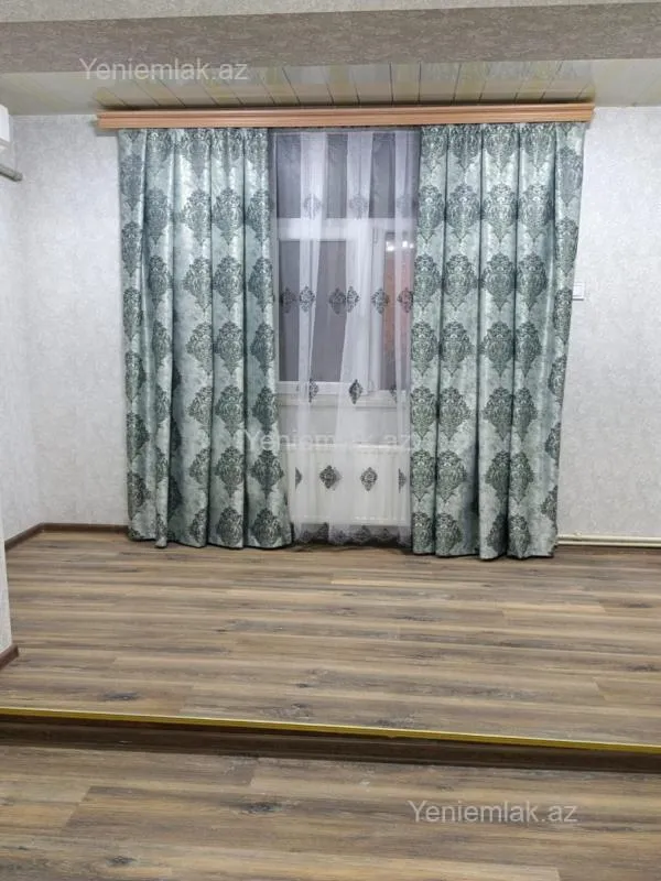 Satılır 1 otaqlı köhnə tikili 40 m²