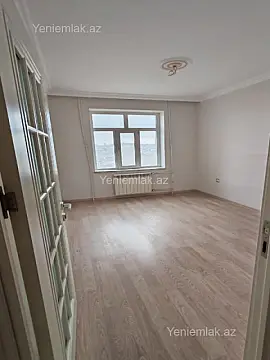 Satılır 2 otaqlı köhnə tikili 55 m²