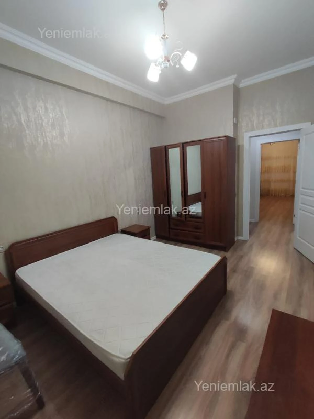 Satılır 3 otaqlı yeni tikili 93 m²