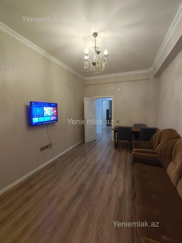 Satılır 3 otaqlı yeni tikili 93 m²