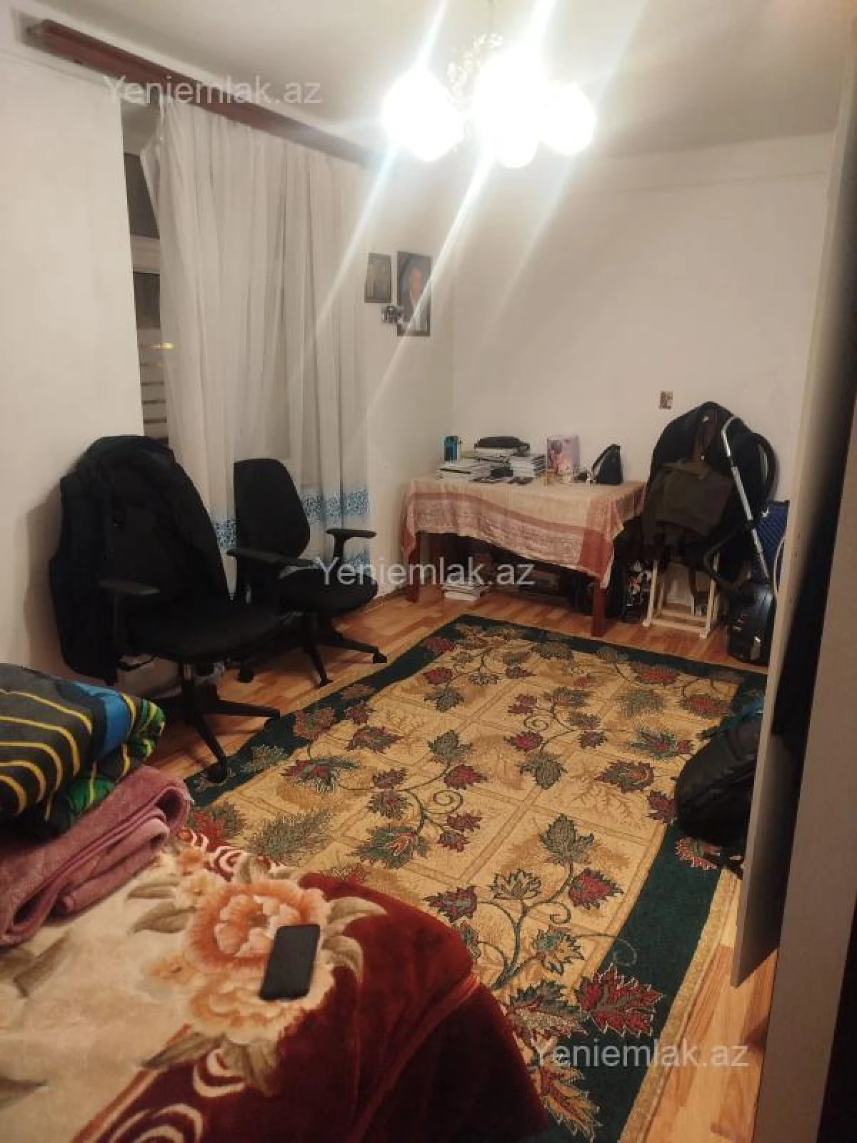 Satılır 1 otaqlı köhnə tikili 40 m²