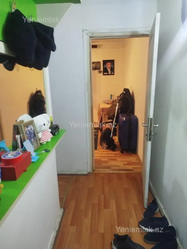 Satılır 1 otaqlı köhnə tikili 40 m²