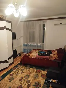 Satılır 1 otaqlı köhnə tikili 40 m²