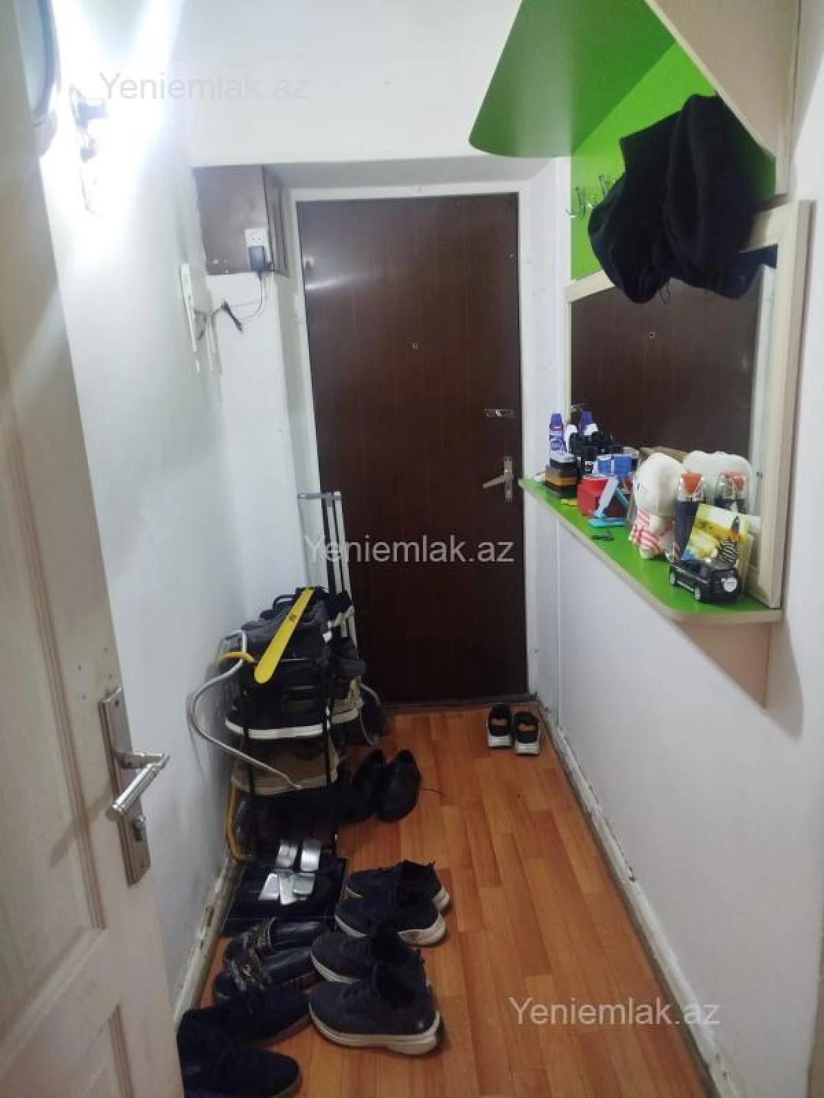 Satılır 1 otaqlı köhnə tikili 40 m²