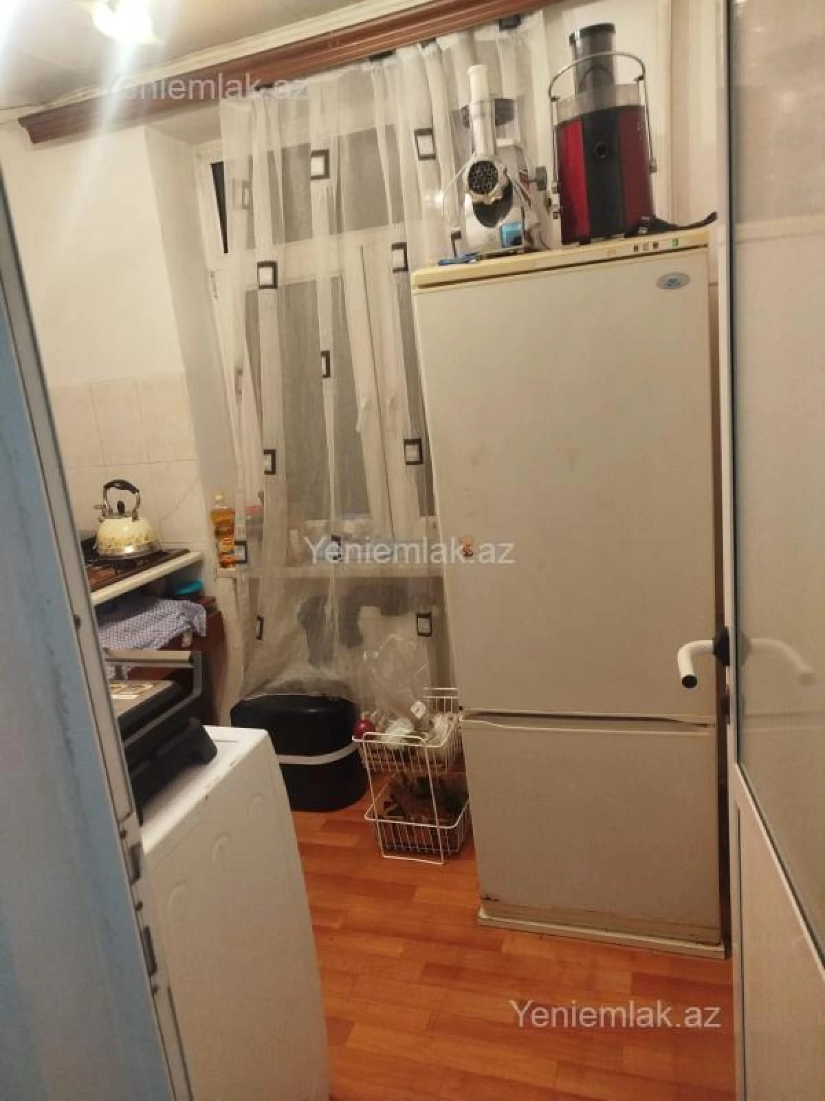 Satılır 1 otaqlı köhnə tikili 40 m²